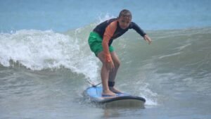 rezha-surf-jimbaran-image-4